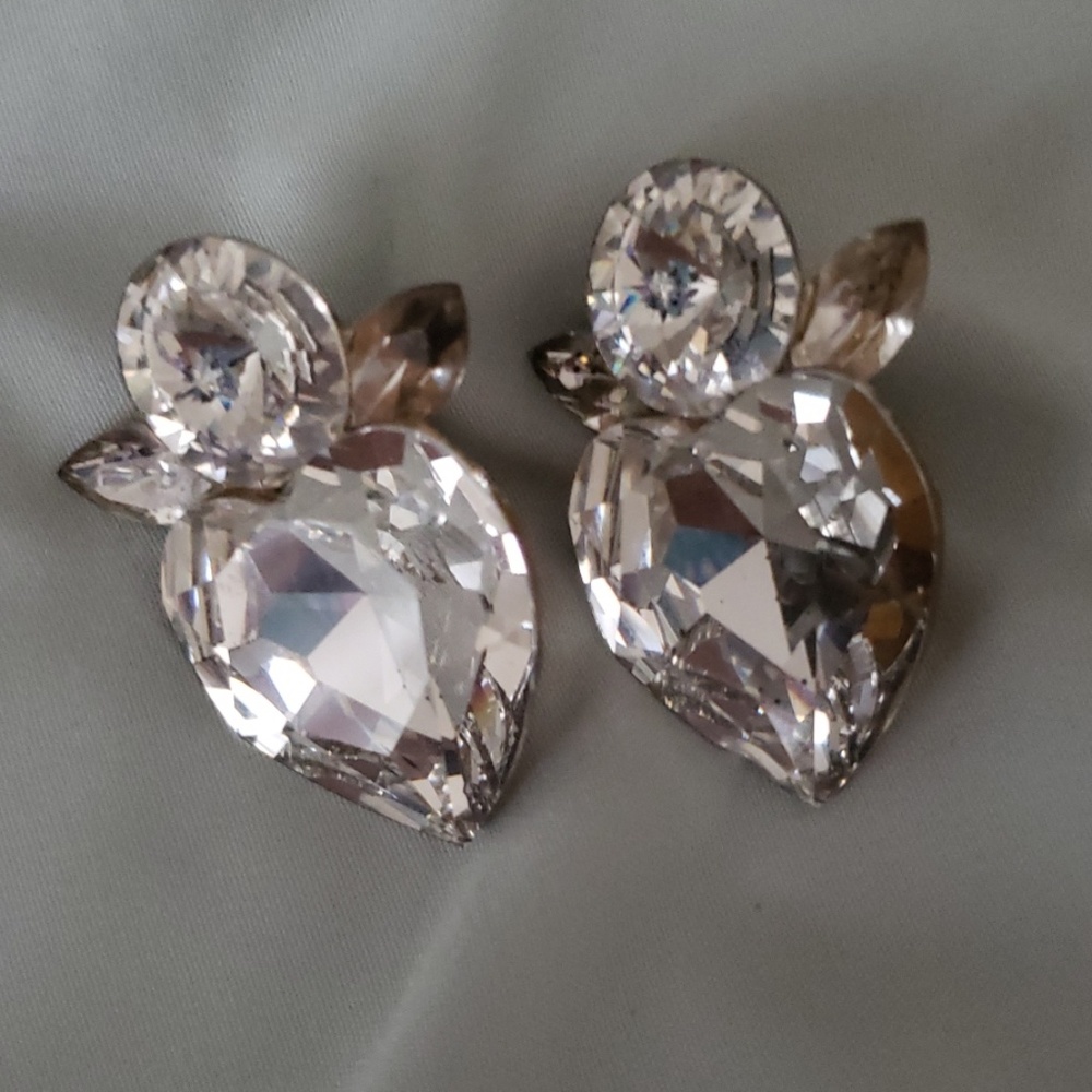 Clip crystal jewel earings
